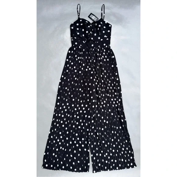 Ever New Gemma Pleated Polkadot Jumpsuit - Picture 5 of 8